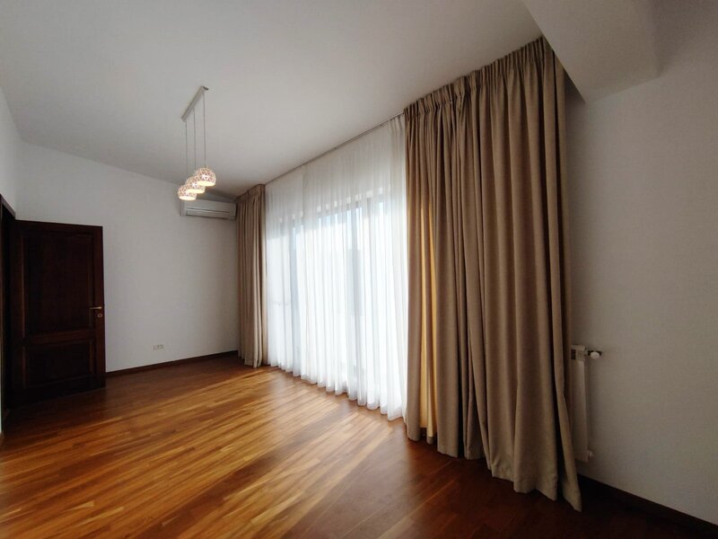 Tineretului inchiriere apartament 3 camere decomandat, bloc nou