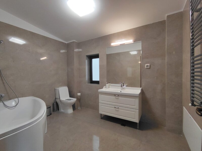 Tineretului inchiriere apartament 3 camere decomandat, bloc nou